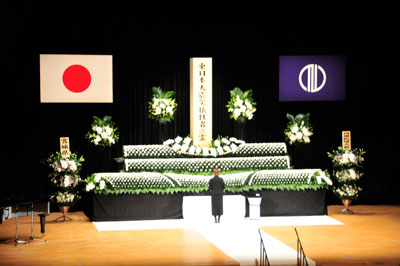 追悼式（写真は仙台市の追悼式、日刊建設通信新聞社提供）